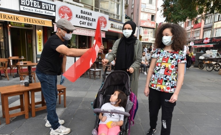 29 Ekim’de Karesi’de her yerde Türk bayrağı dalgalanacak