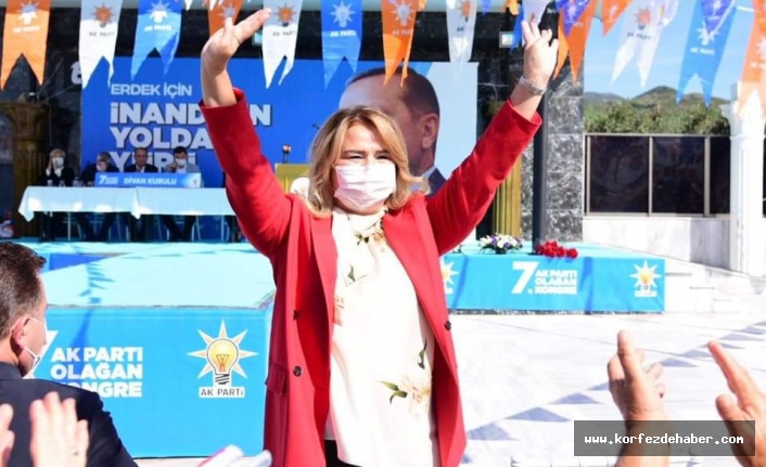 AK Parti Erdek'te Kudret Yangal'la devam dedi