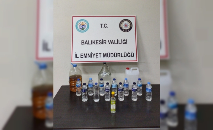 Balıkesir’de sahte içki operasyonu