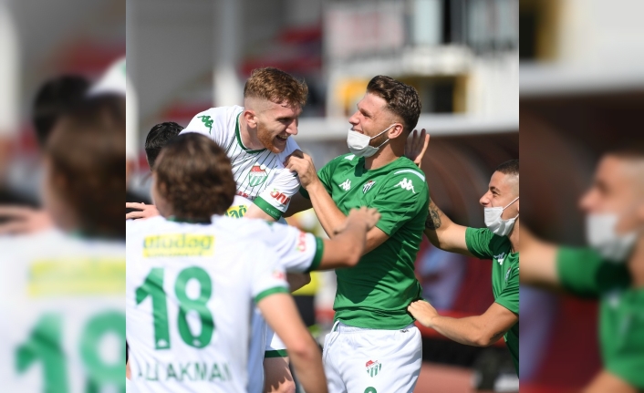 Bursaspor ilk 30 dakikayı seviyor