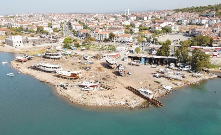 Çekek ve marina yerine bakanlık onayı