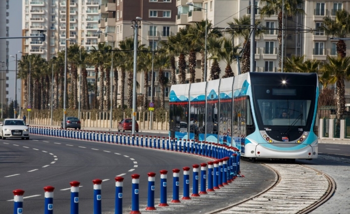 İzmir’de toplu ulaşımda HES kodu sorgulama sistemine geçiş hazırlıkları başladı