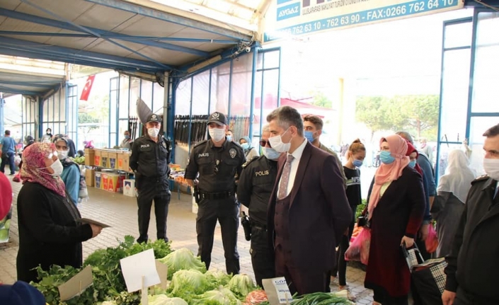 Kaymakam Yurt pazar yerini denetledi