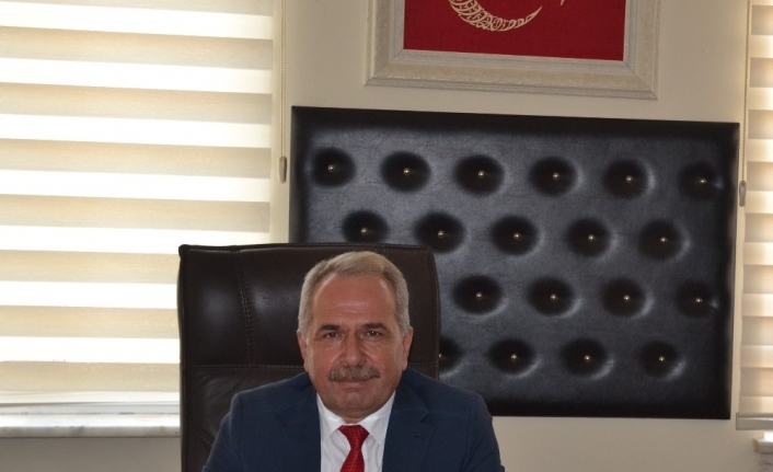 Şair Daire Başkanı Ahmet Meydan’dan ’Azerbaycan’ şiiri