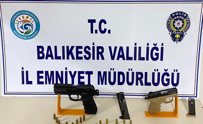 Balıkesir’de çeşitli suçlardan aranan 45 kişi yakalandı