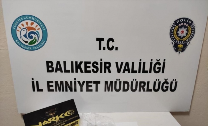 Balıkesir’de polis 30 uyuşturucu şüphelisini yakaladı