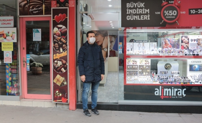 Balıkesir’de saat 09.05’de hayat durdu