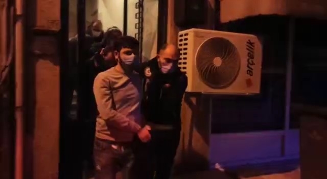 Bursa’da uyuşturucu operasyonu yapan polise alkışlı destek