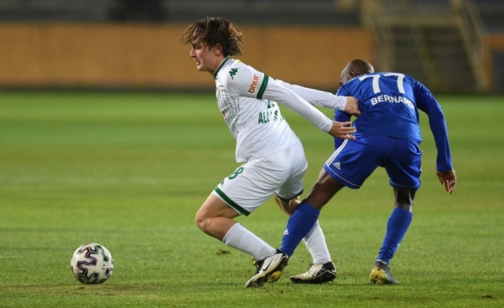 Bursaspor, 20 yaşın altında 11 futbolcusuna şans verdi