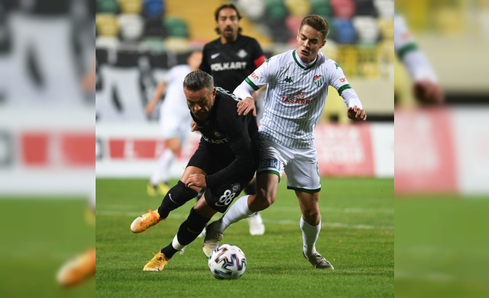 Bursaspor deplasmanda 13 puan kaybetti