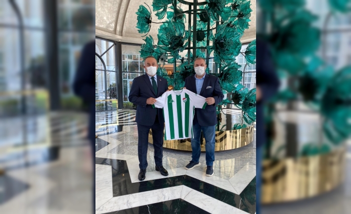 Bursaspor Kulübü Başkanı Erkan Kamat, Dışişleri Bakanı Mevlüt Çavuşoğlu ile görüştü