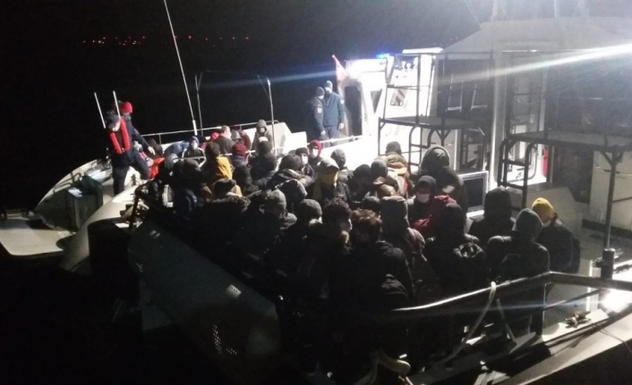 Çanakkale’de 102 düzensiz göçmen yakalandı