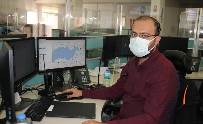 Enkaz altından yükselen yardım çığlıkları: ”Nefes alamıyoruz. Lütfen ekipler gelsin”