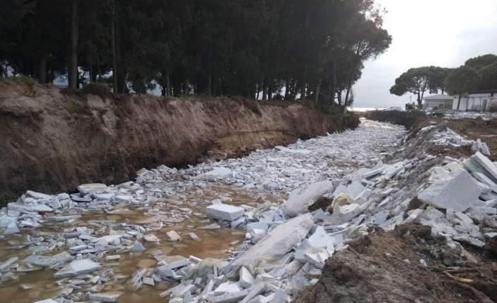 Erdek Çeltiçi deresi ıslah ediliyor