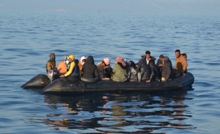 İzmir’de 46 düzensiz göçmen kurtarıldı