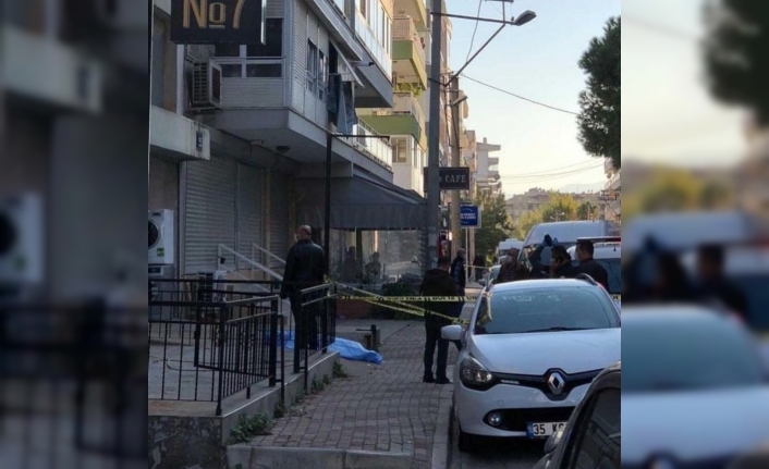 İzmir’de balkondan düşen 76 yaşındaki kadın hayatını kaybetti