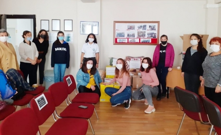 Öğrencilerden İzmir’e yardım eli