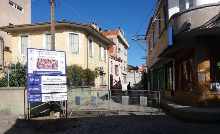Tarihi Edremit evleri gün yüzüne çıkıyor projesi restorasyonu başladı