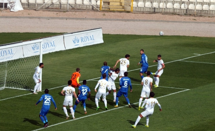 Ziraat Türkiye Kupası: Bandırmaspor: 3 - Belediye Derincespor : 1