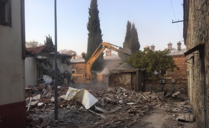 Bursa’da tarih değerini buluyor