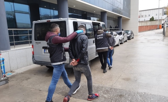 Bursa’da uyuşturucu operasyonu: 4 tutuklu