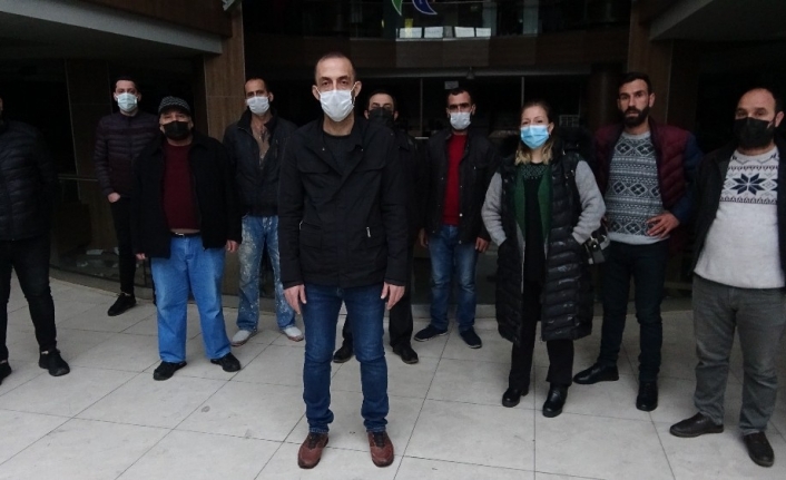 Bursa’daki yangın mağduru AVM sakinleri destek bekliyor