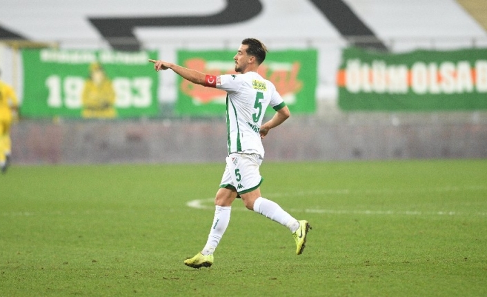 Bursaspor deplasmanda Bandırmaspor’la karşılaşıyor