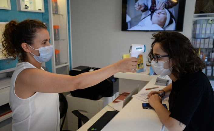 Güzellik merkezleri hijyen tedbirlerini üst seviyeye çıkardı