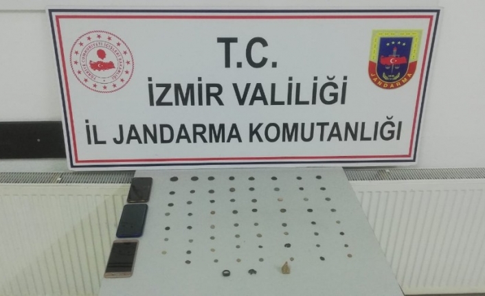 İzmir’de tarihi eser kaçakçılığı operasyonu: 3 şüpheli yakalandı