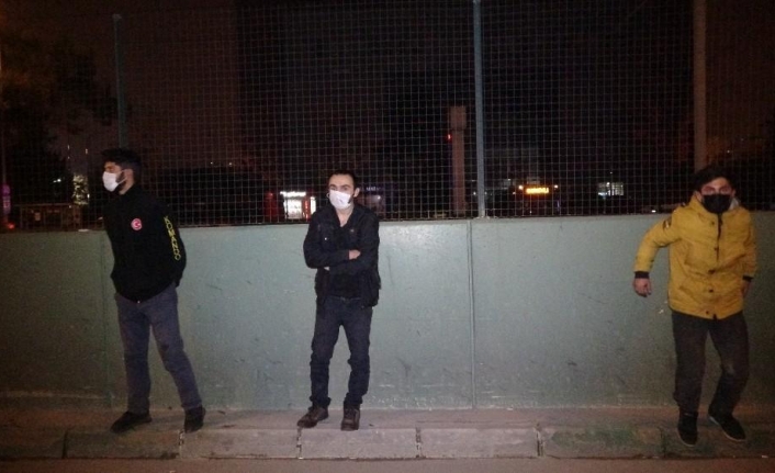 "Kısıtlamadan haberimiz yoktu" diyen gençlere 12 bin 250 TL ceza