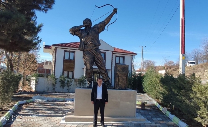 Osmanlı’nın rekortmen okçusunun heykeli dikildi