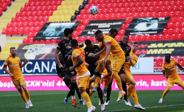 Süper Lig: Göztepe: 0 - Kayserispor: 0 (İlk yarı)
