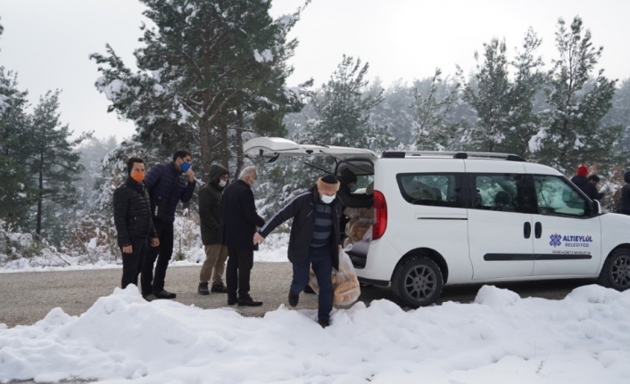 Altıeylül Belediyesi yaban hayatını unutmadı