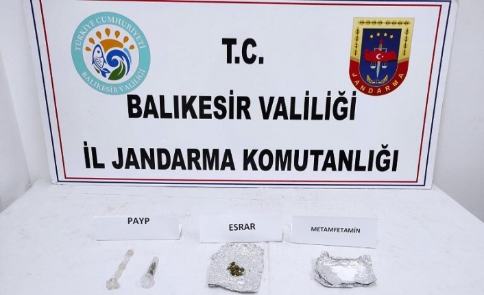 Ayvalık’ta jandarmadan uyuşturucu kullanıcılarına şok operasyon