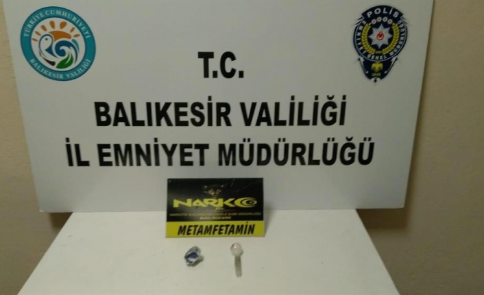Balıkesir’de 10 uyuşturucu şüphelisi yakalandı