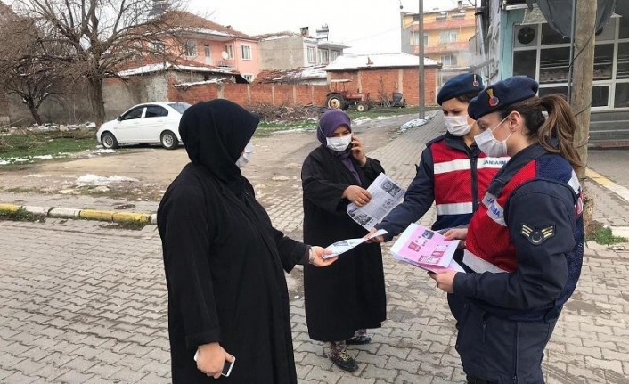 Balıkesirli kadınlara KADES uygulaması tanıtıldı