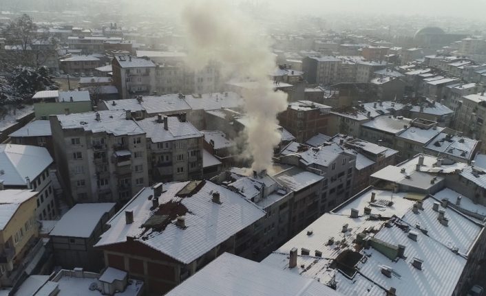 Bursa’da itfaiye ekiplerinin zor anları