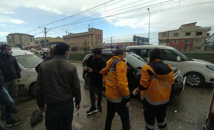 Bursa’da kısıtlamada polis uygulama noktasında faciadan dönüldü