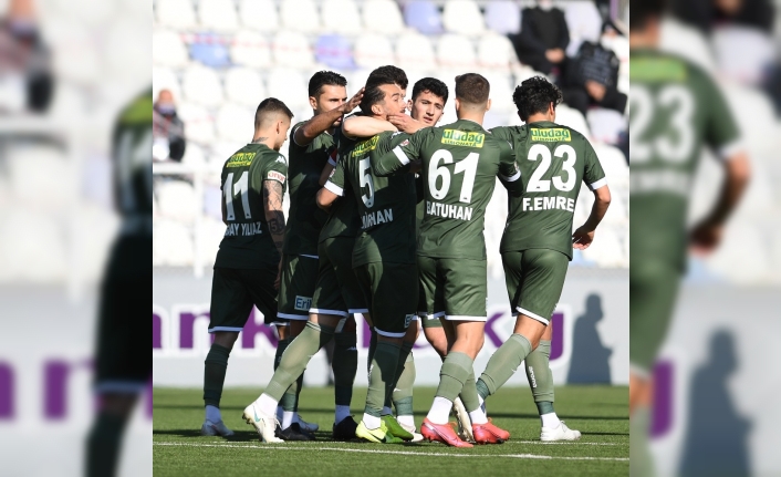 Bursaspor geçen sezonu yakaladı