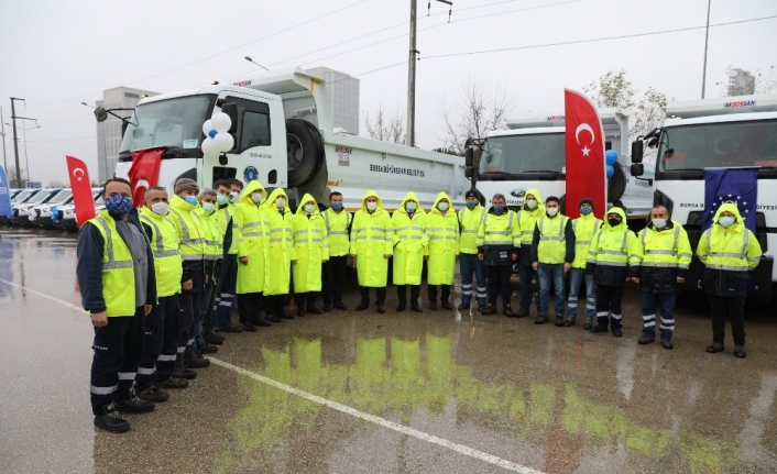 Büyükşehir’in hizmet filosu güçleniyor