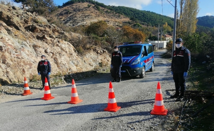 Çanakkale’de bir köy daha karantinaya alındı