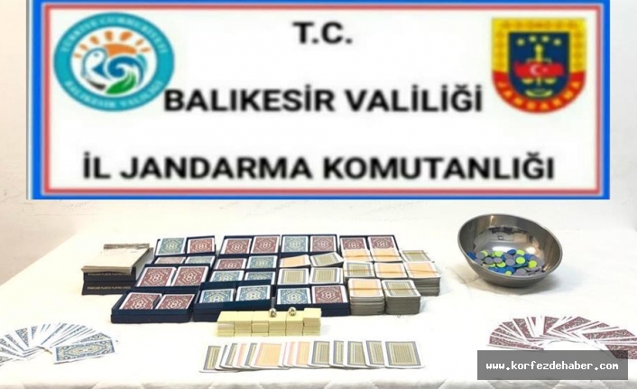 Havran'da bağ evine kumar baskını