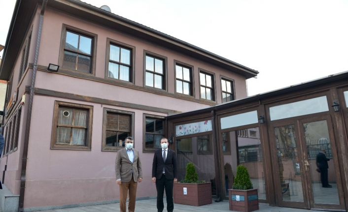 İncirli Kültür Merkezi gün sayıyor