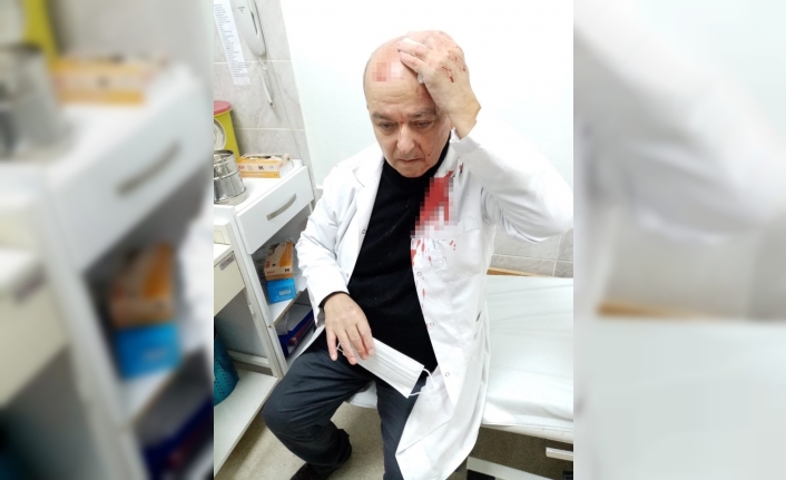 İzmir’de doktora taşlı saldırı: Maske uyarısı yapan doktorun kafasını yardı