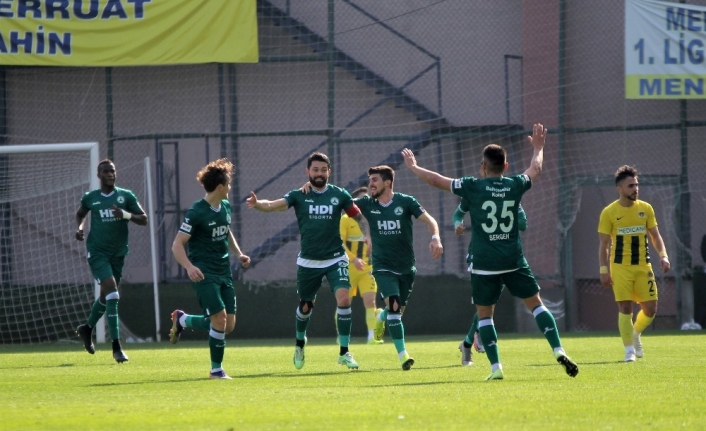 TFF 1. Lig: Menemenspor: 0 - Giresunspor: 4