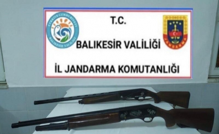 Balıkesir’de jandarma 14 aranan kişiyi yakaladı