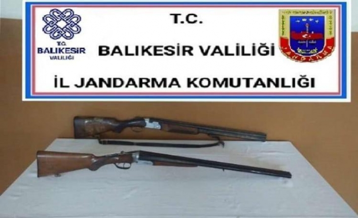 Balıkesir’de jandarma 14 aranan şahıs yakalandı