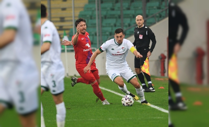 Burak Altıparmak, Bursaspor’u ilk kez yalnız bırakacak