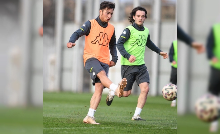 Bursaspor günü çift antrenmanla tamamladı - Giresunspor maçı öncesi tempo arttı