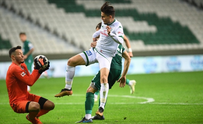 Bursaspor zoru başarıyor